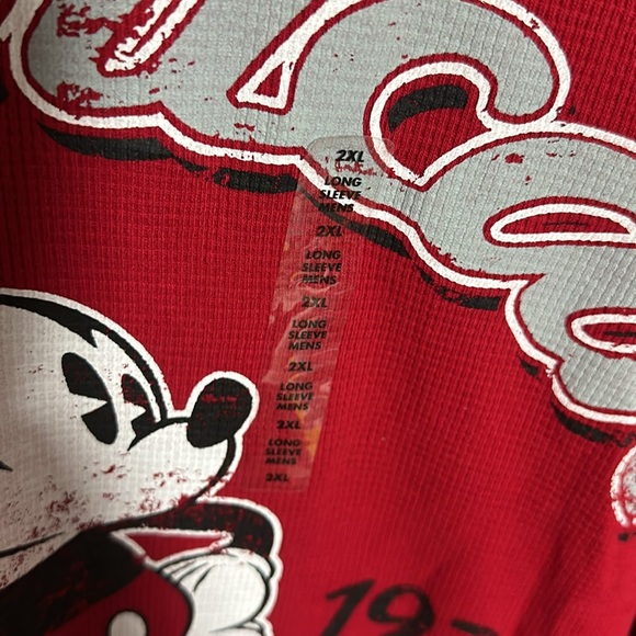 New Disney Mickey Mouse Crewneck Shirt size 2XL - Picture 5 of 6